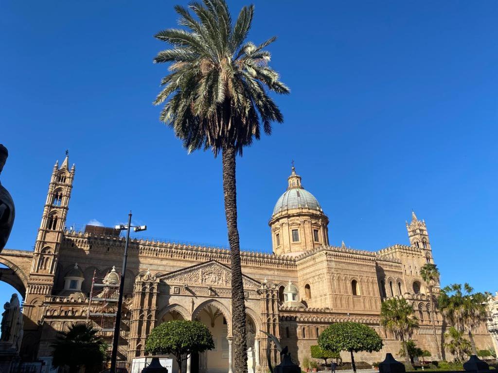 La Maison Ai Quattro Canti Palermo Exteriör bild